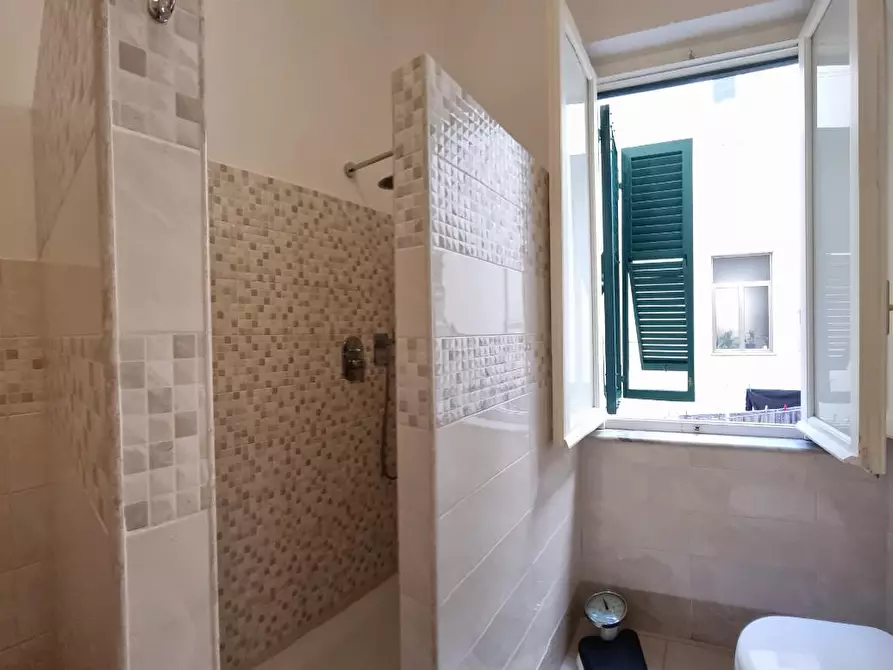 Immagine 28 di Appartamento in vendita  a Livorno