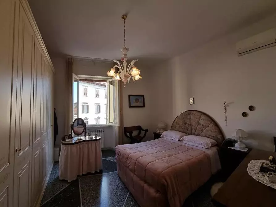 Immagine 22 di Appartamento in vendita  a Livorno
