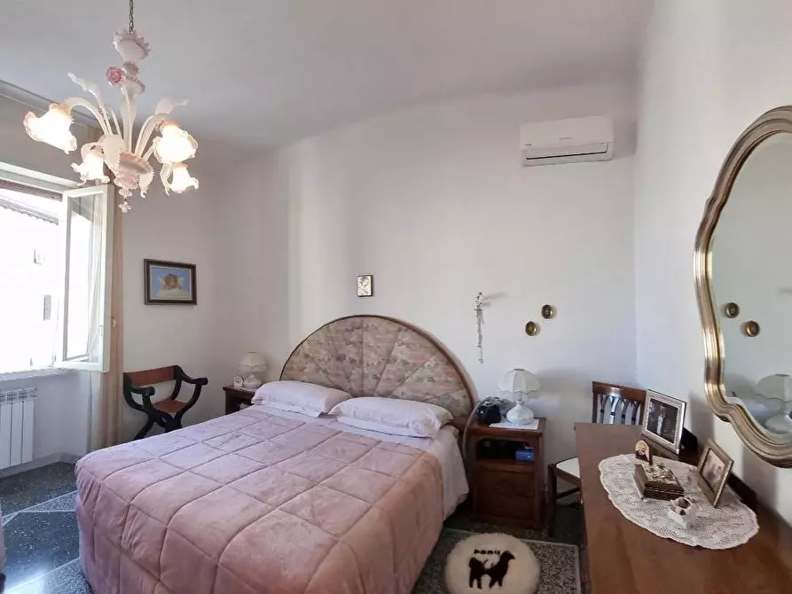 Immagine 23 di Appartamento in vendita  a Livorno