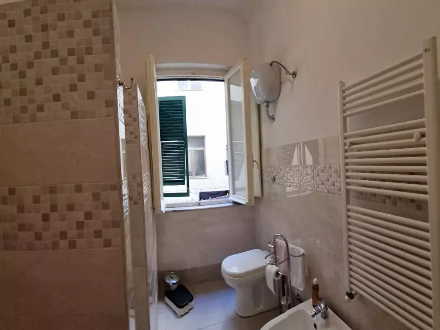 Immagine 31 di Appartamento in vendita  a Livorno