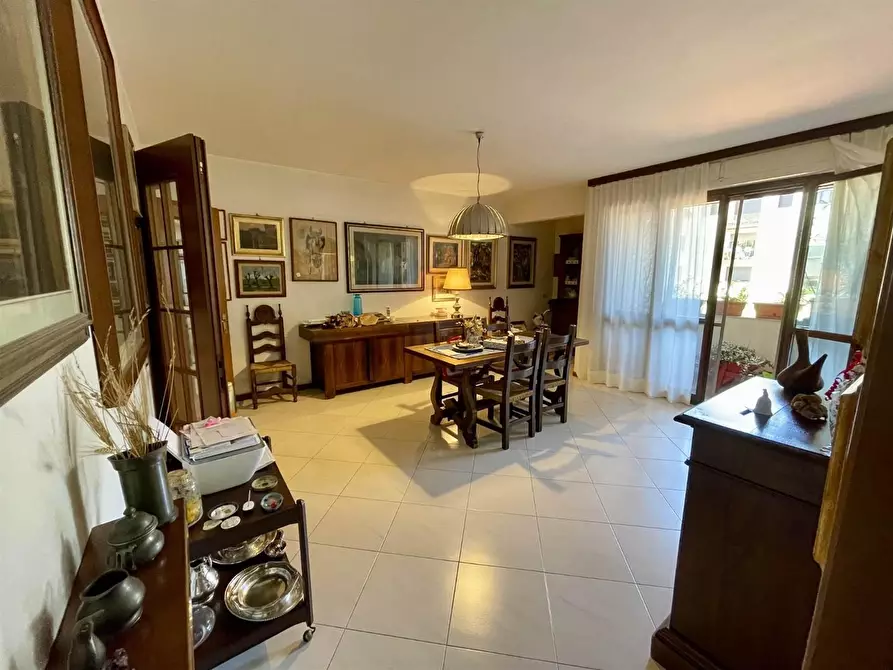 Immagine 1 di Appartamento in vendita  a Pisa