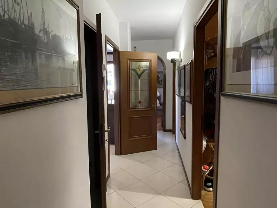 Immagine 8 di Appartamento in vendita  a Pisa