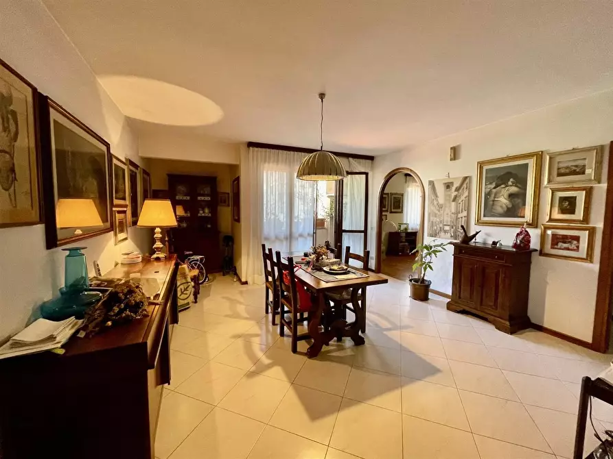 Immagine 5 di Appartamento in vendita  a Pisa