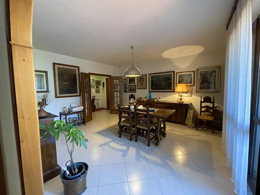 Immagine 2 di Appartamento in vendita  a Pisa