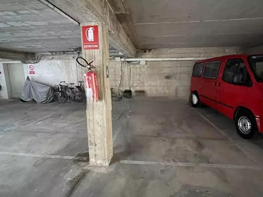 Immagine 24 di Appartamento in vendita  a Pisa