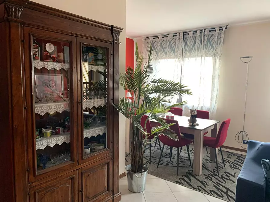 Immagine 11 di Appartamento in vendita  a Ciriè