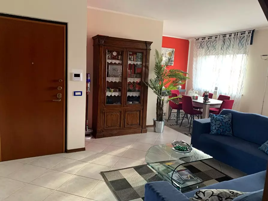 Immagine 10 di Appartamento in vendita  a Ciriè