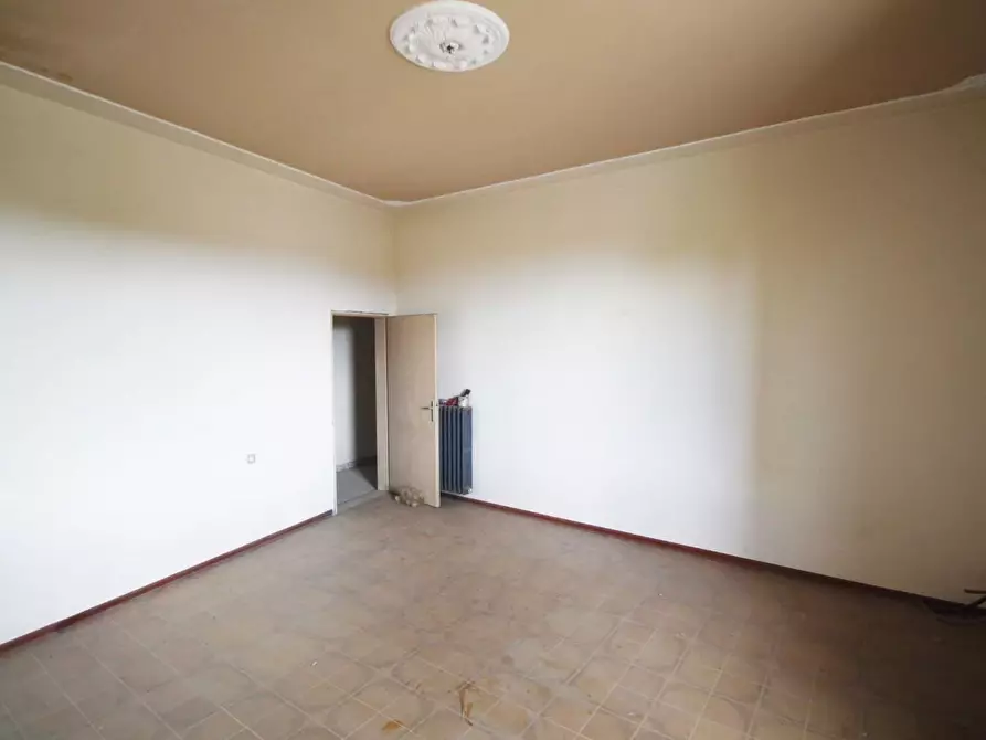 Immagine 6 di Casa colonica in vendita  a Vinci