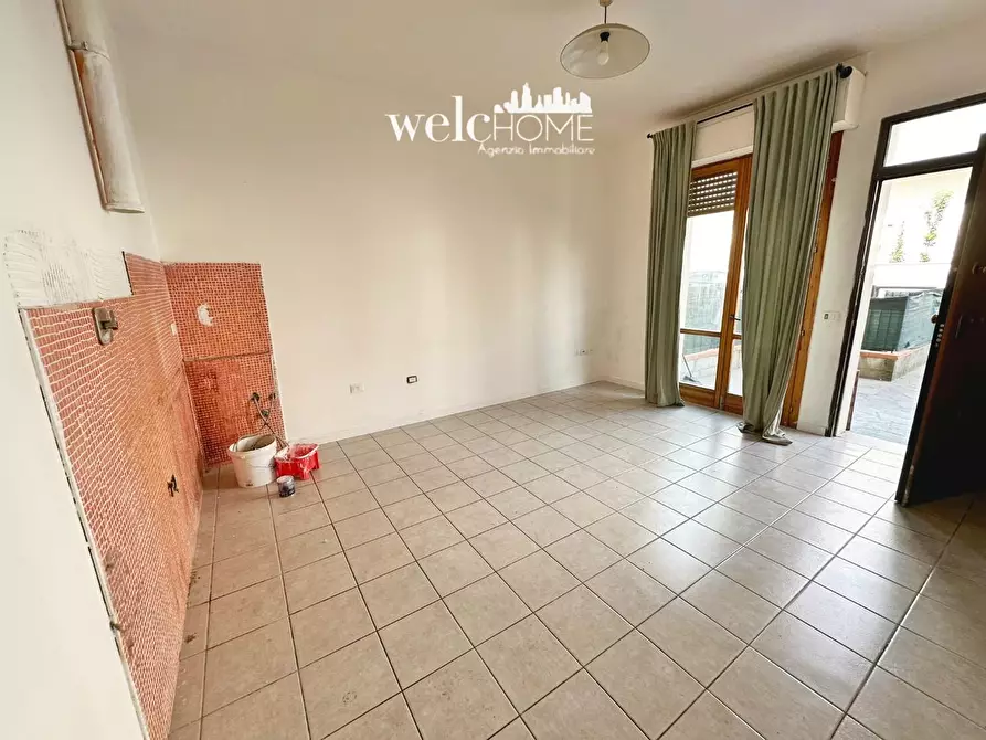 Immagine 8 di Appartamento in vendita  a Campi Bisenzio