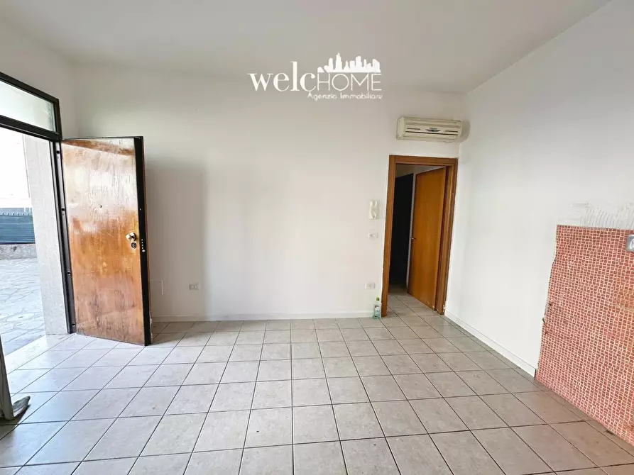 Immagine 9 di Appartamento in vendita  a Campi Bisenzio