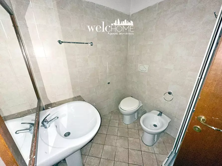 Immagine 17 di Appartamento in vendita  a Campi Bisenzio