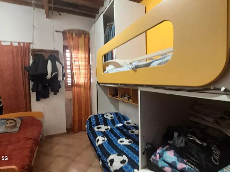 Immagine 17 di Appartamento in vendita  a Livorno