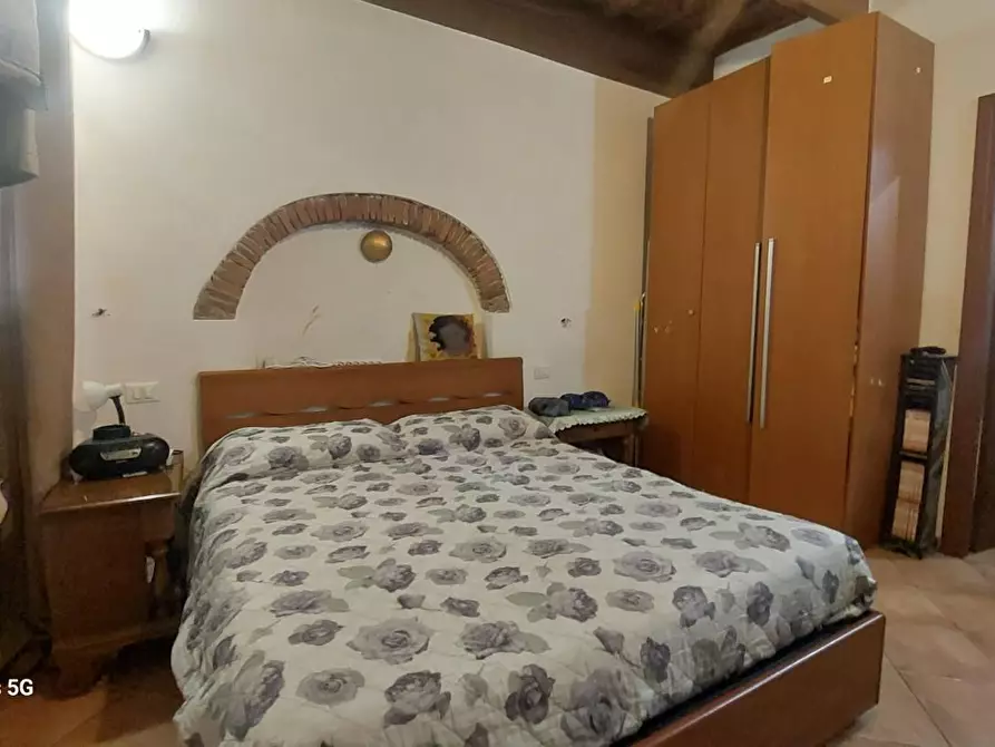 Immagine 7 di Appartamento in vendita  a Livorno