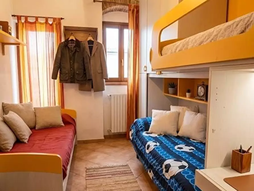 Immagine 4 di Appartamento in vendita  a Livorno