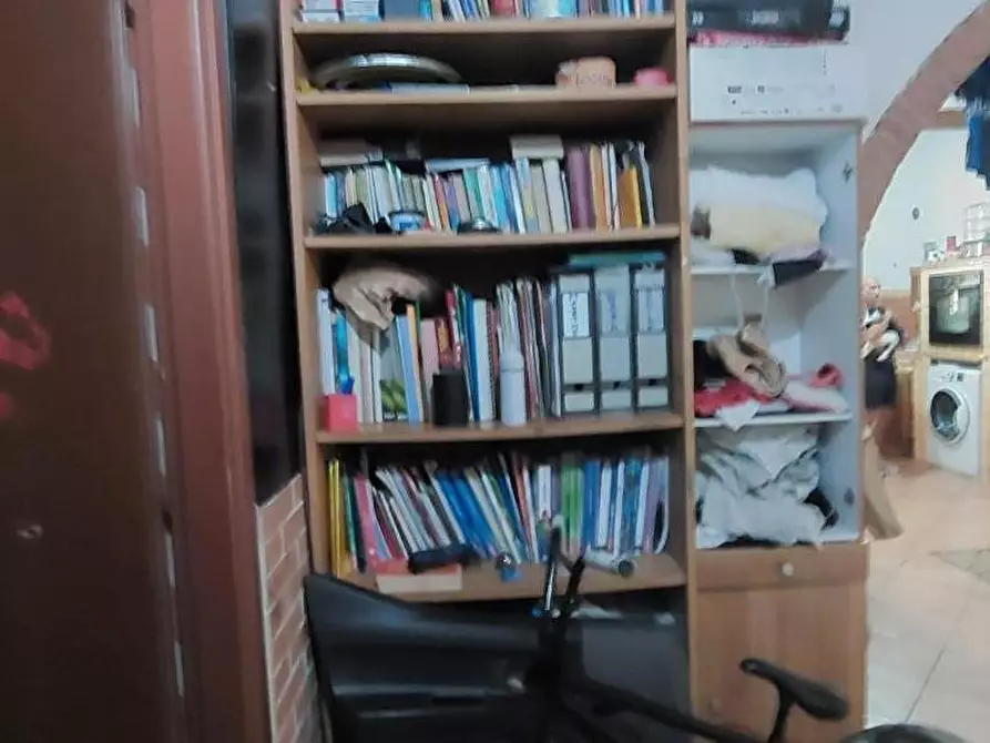 Immagine 15 di Appartamento in vendita  a Livorno