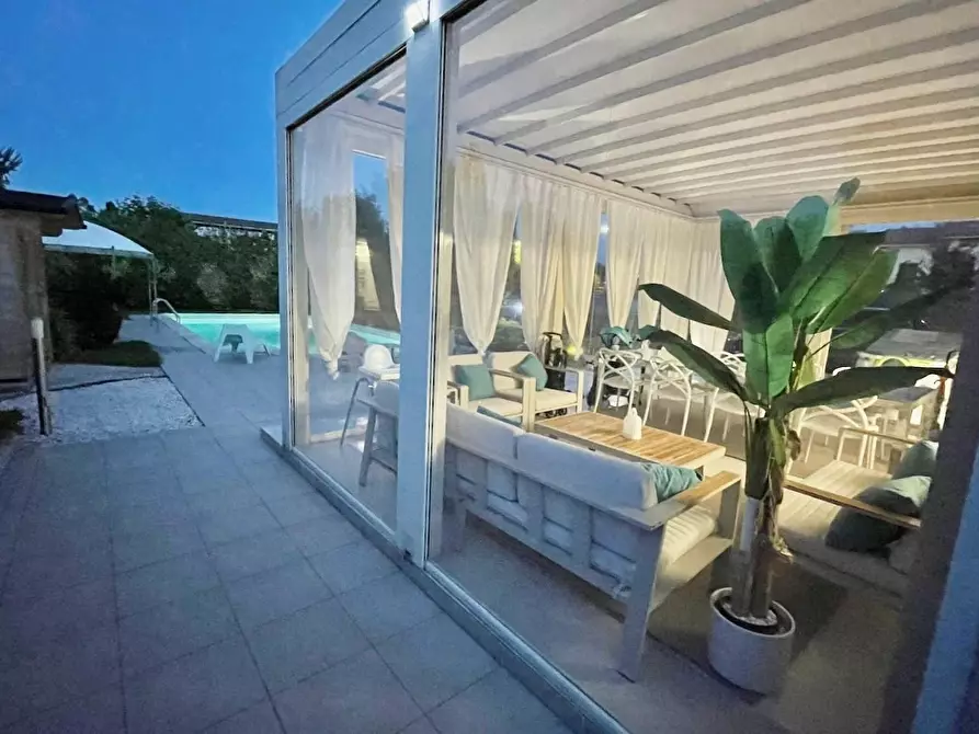 Immagine 10 di Casa bifamiliare in vendita  a Cascina