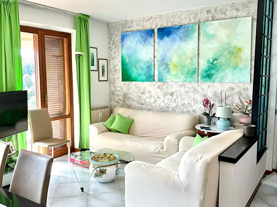 Immagine 5 di Appartamento in vendita  a Siena