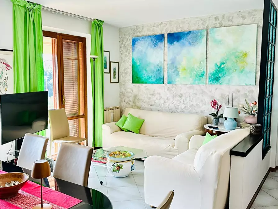 Immagine 7 di Appartamento in vendita  a Siena