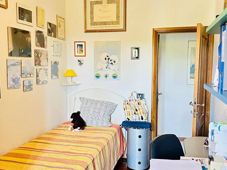 Immagine 20 di Appartamento in vendita  a Siena