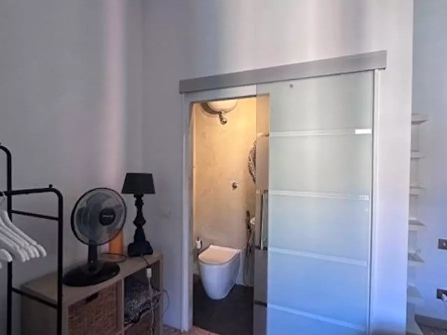 Immagine 10 di Appartamento in vendita  a Pisa