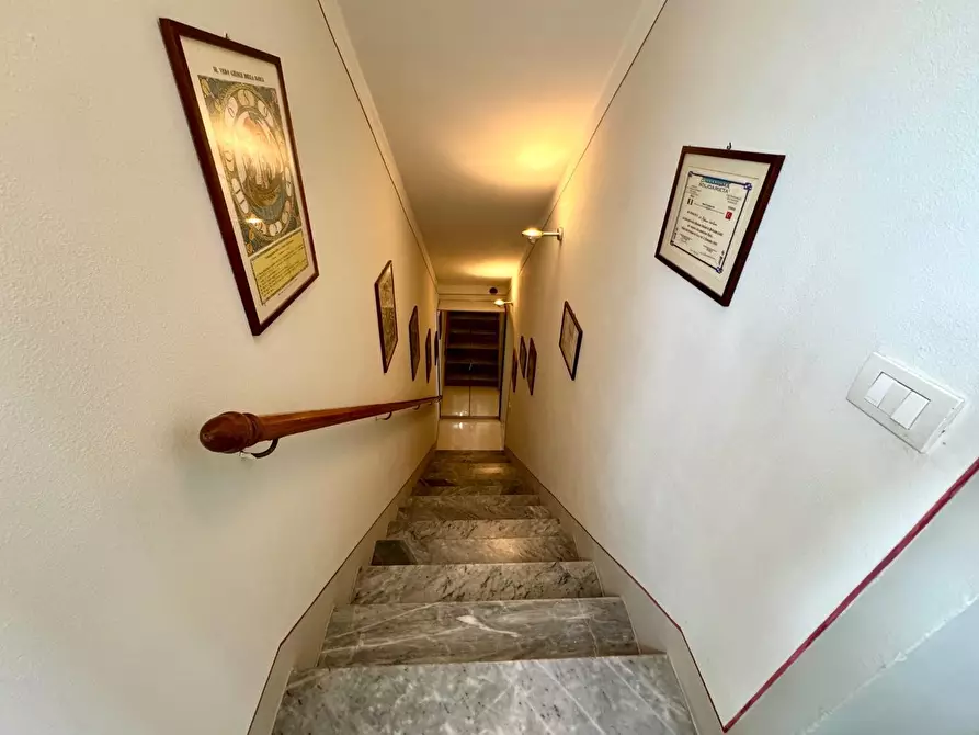 Immagine 19 di Villa in vendita  a Pisa