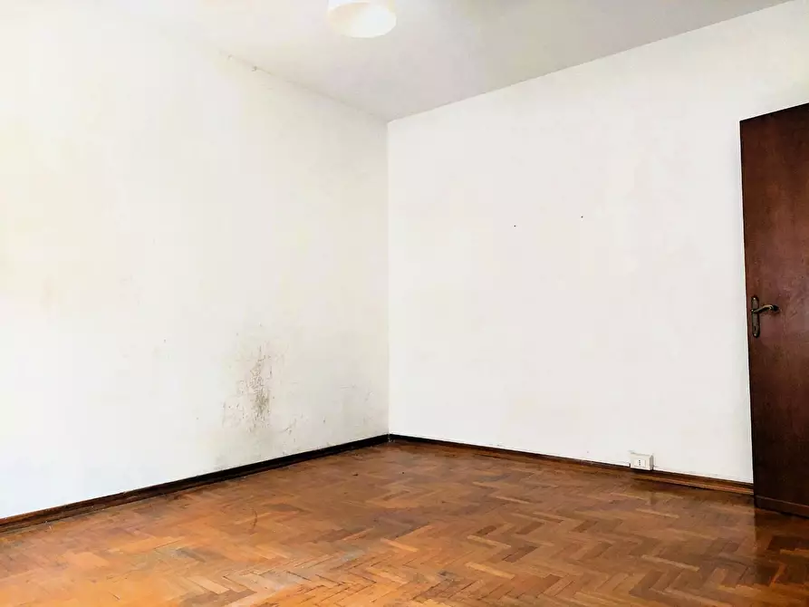 Immagine 7 di Appartamento in vendita  a Cascina