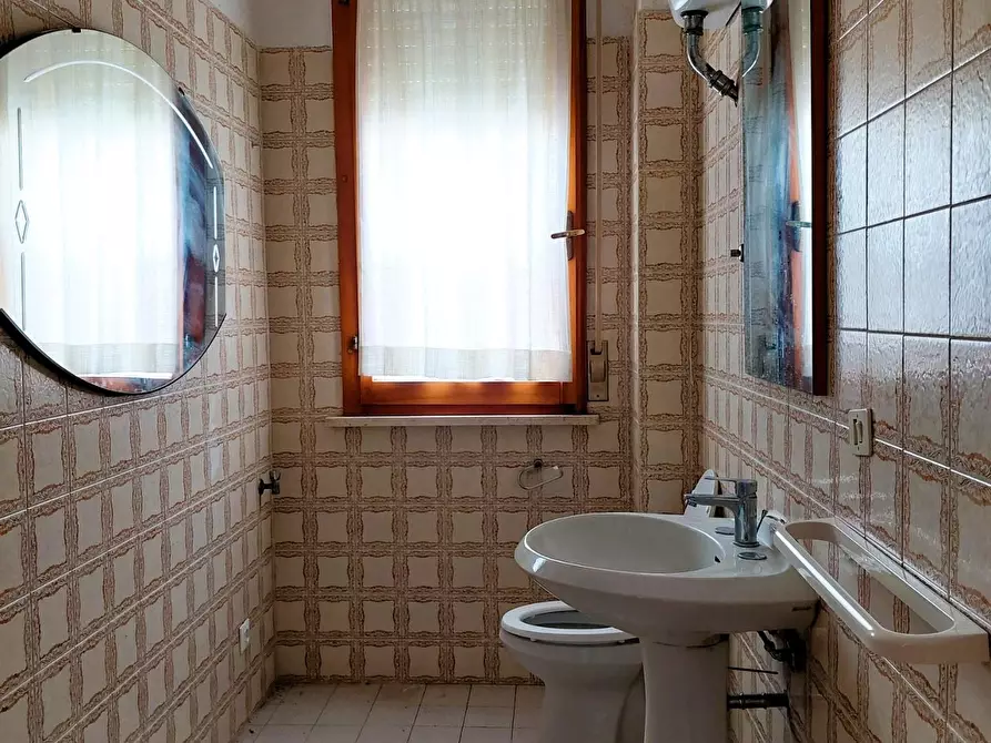 Immagine 12 di Appartamento in vendita  a Cascina