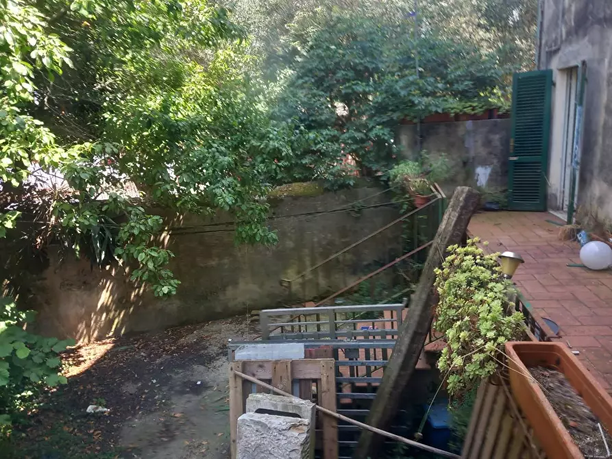 Immagine 7 di Villa in vendita  a Pisa