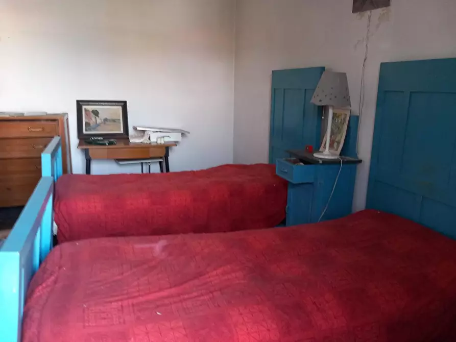 Immagine 15 di Villa in vendita  a Pisa