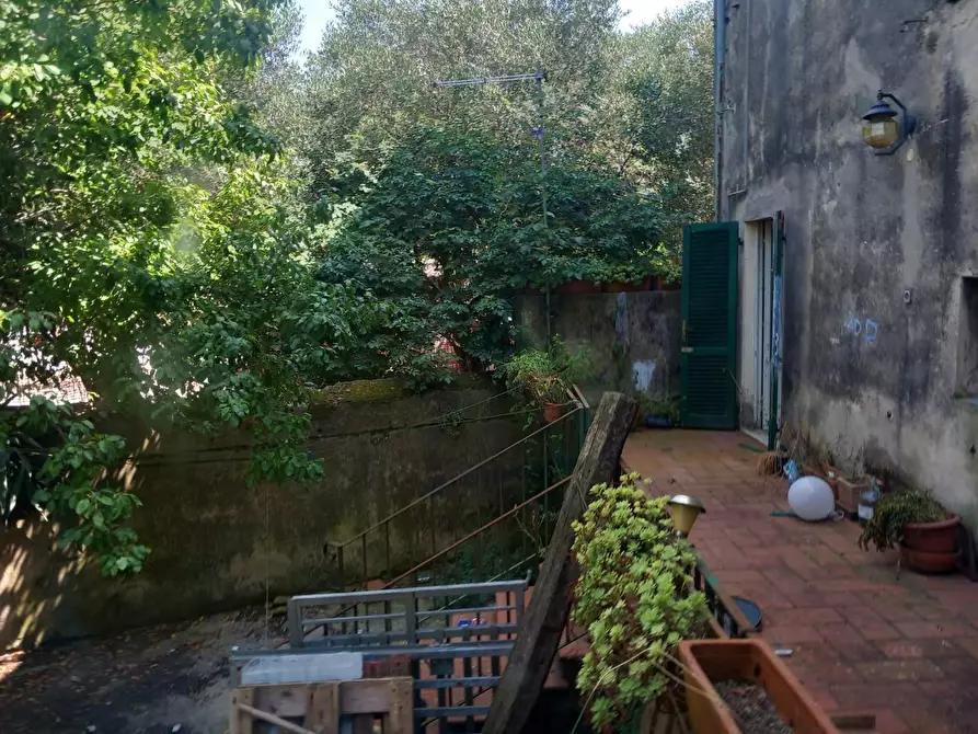 Immagine 8 di Villa in vendita  a Pisa