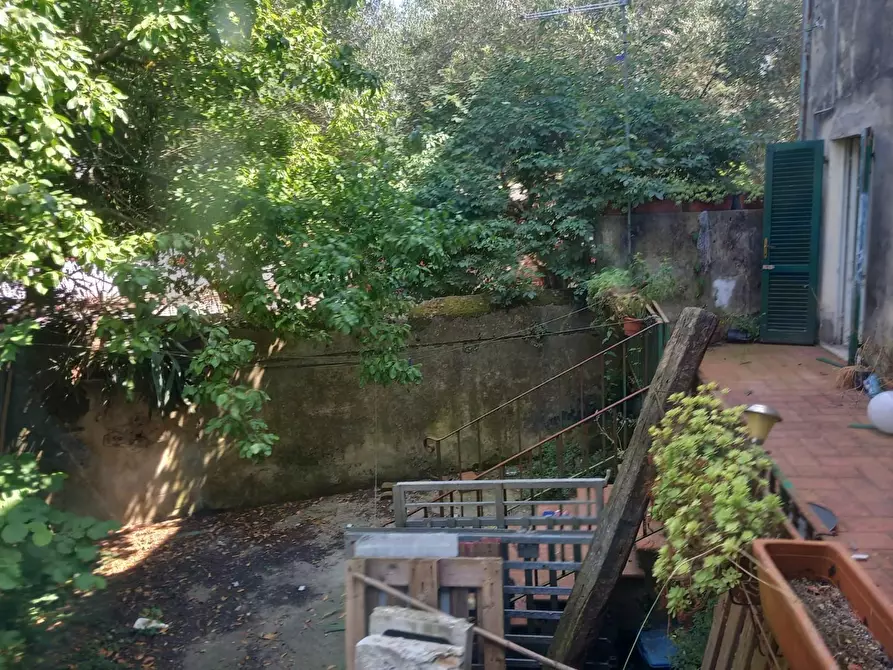 Immagine 9 di Villa in vendita  a Pisa