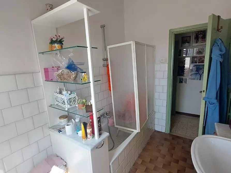 Immagine 27 di Appartamento in vendita  a Pontedera