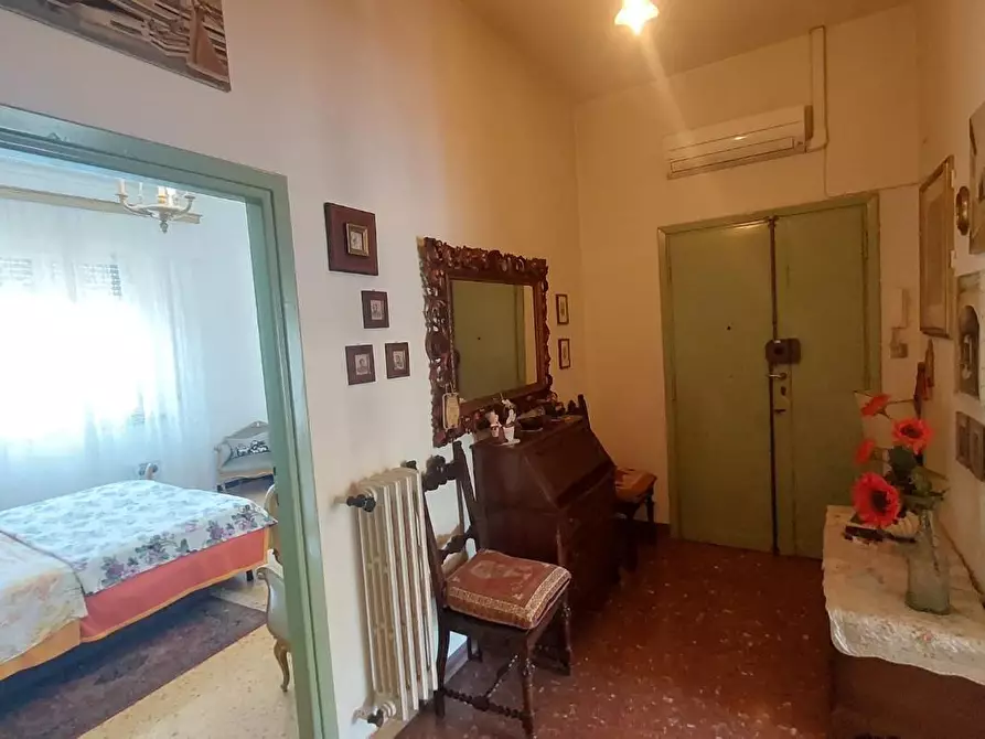 Immagine 18 di Appartamento in vendita  a Pontedera