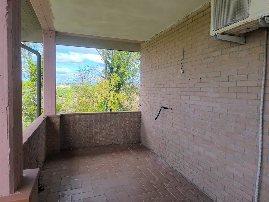 Immagine 94 di Casa colonica in vendita  a Siena