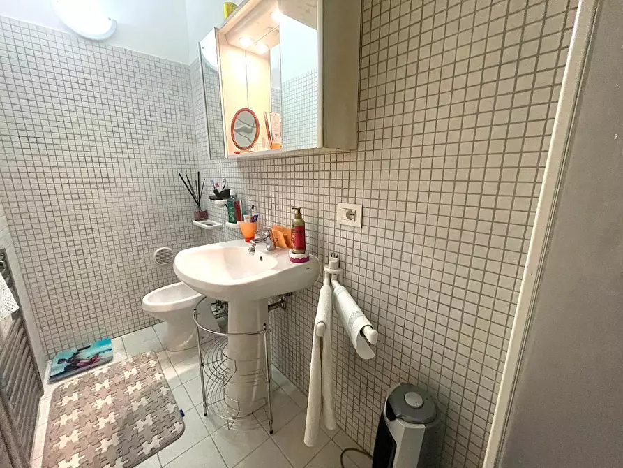 Immagine 13 di Appartamento in vendita  a Vinci