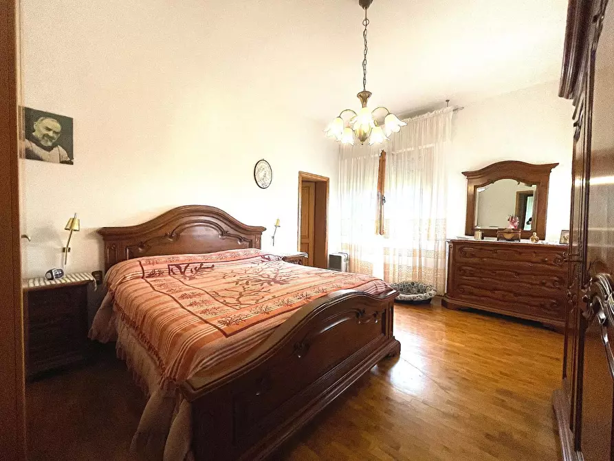 Immagine 10 di Appartamento in vendita  a Vinci