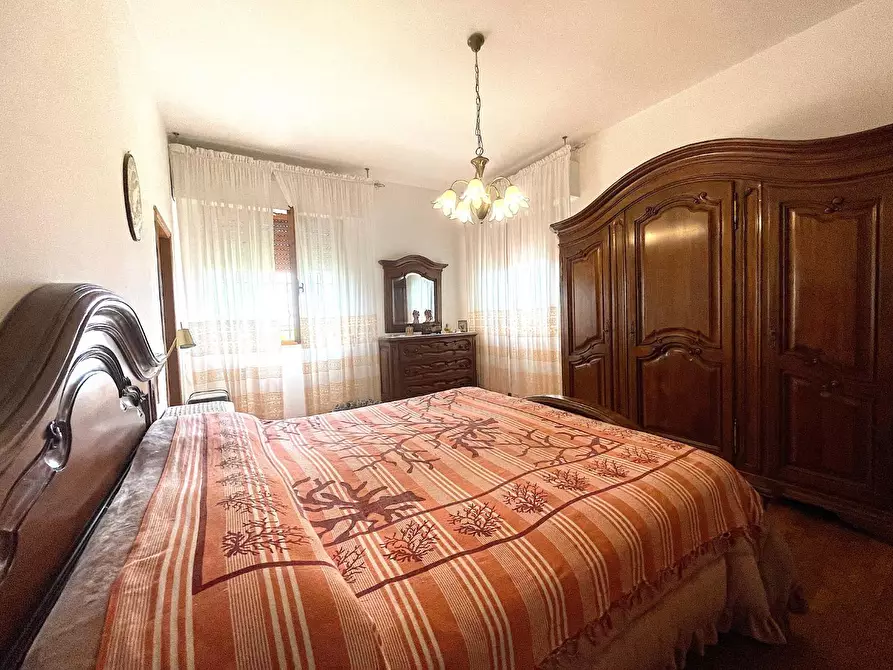 Immagine 15 di Appartamento in vendita  a Vinci