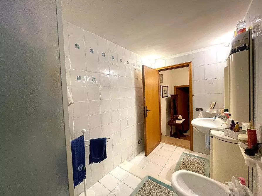 Immagine 20 di Appartamento in vendita  a Vinci