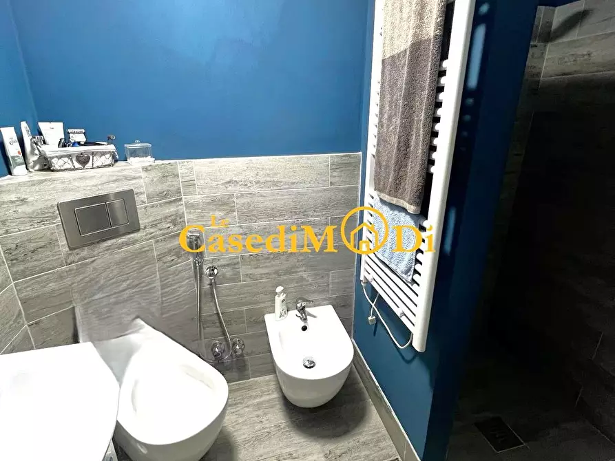 Immagine 24 di Villa in vendita  a Livorno