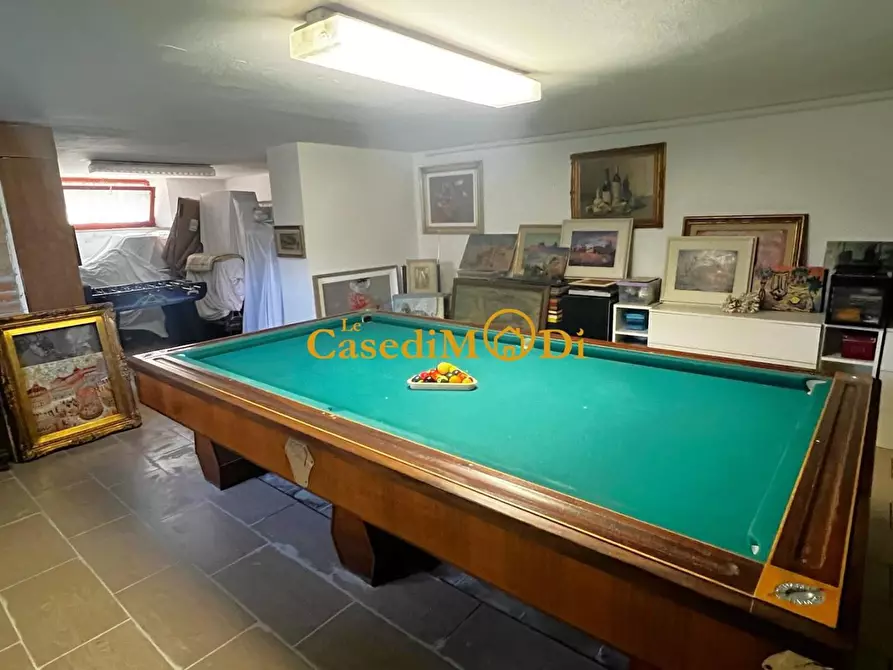 Immagine 19 di Villa in vendita  a Livorno