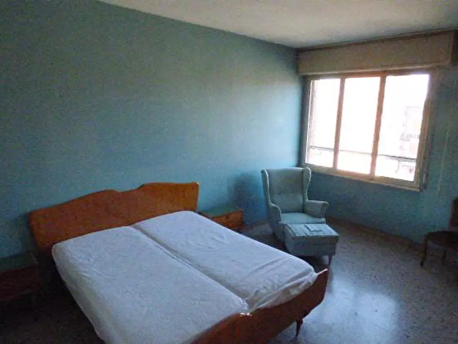 Immagine 9 di Appartamento in vendita  a Pisa