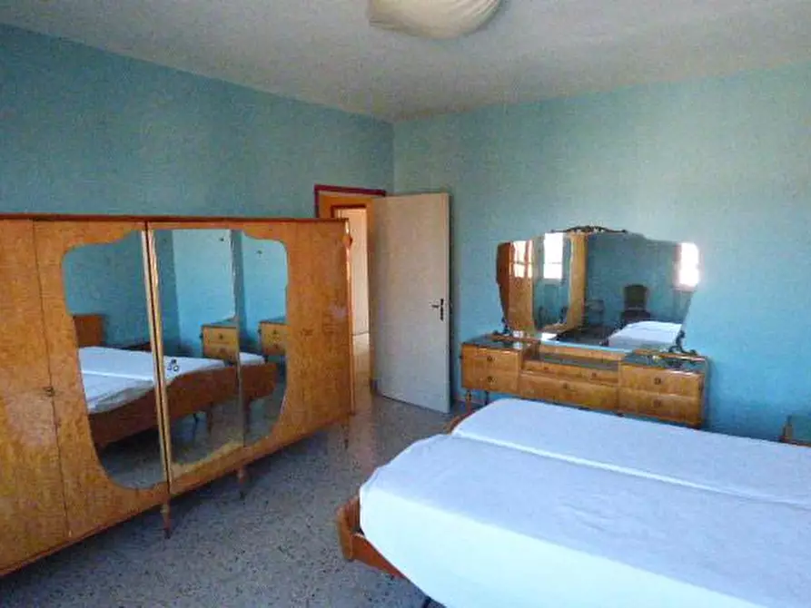 Immagine 10 di Appartamento in vendita  a Pisa