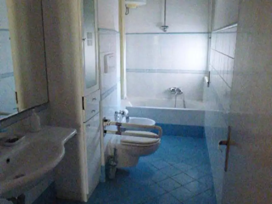 Immagine 7 di Appartamento in vendita  a Pisa