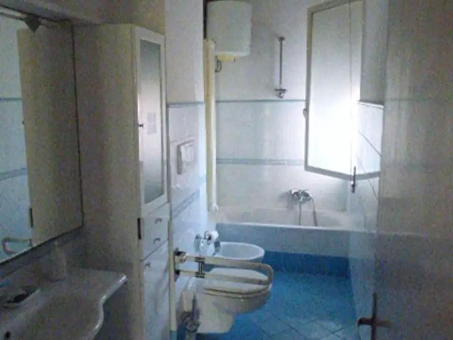 Immagine 12 di Appartamento in vendita  a Pisa