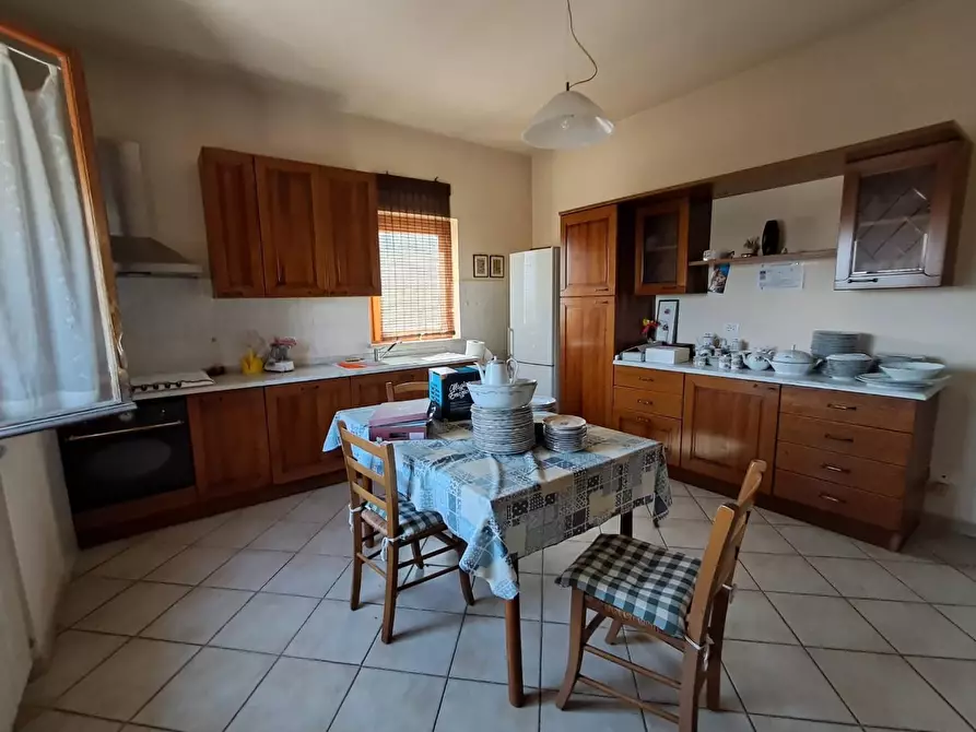 Immagine 19 di Rustico / casale in vendita  a Crespina Lorenzana