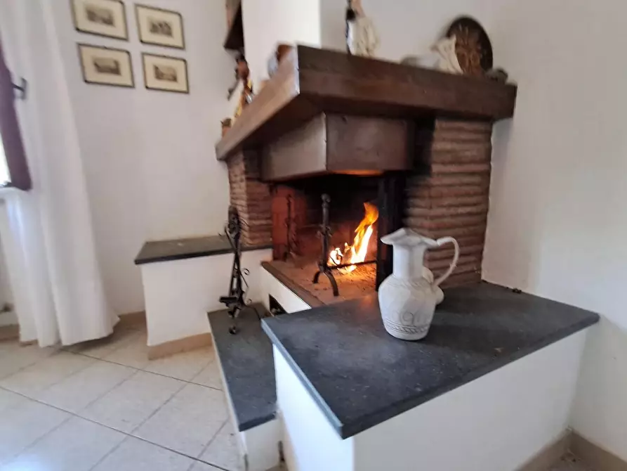 Immagine 10 di Rustico / casale in vendita  a Crespina Lorenzana