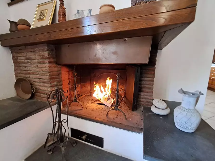 Immagine 1 di Rustico / casale in vendita  a Crespina Lorenzana