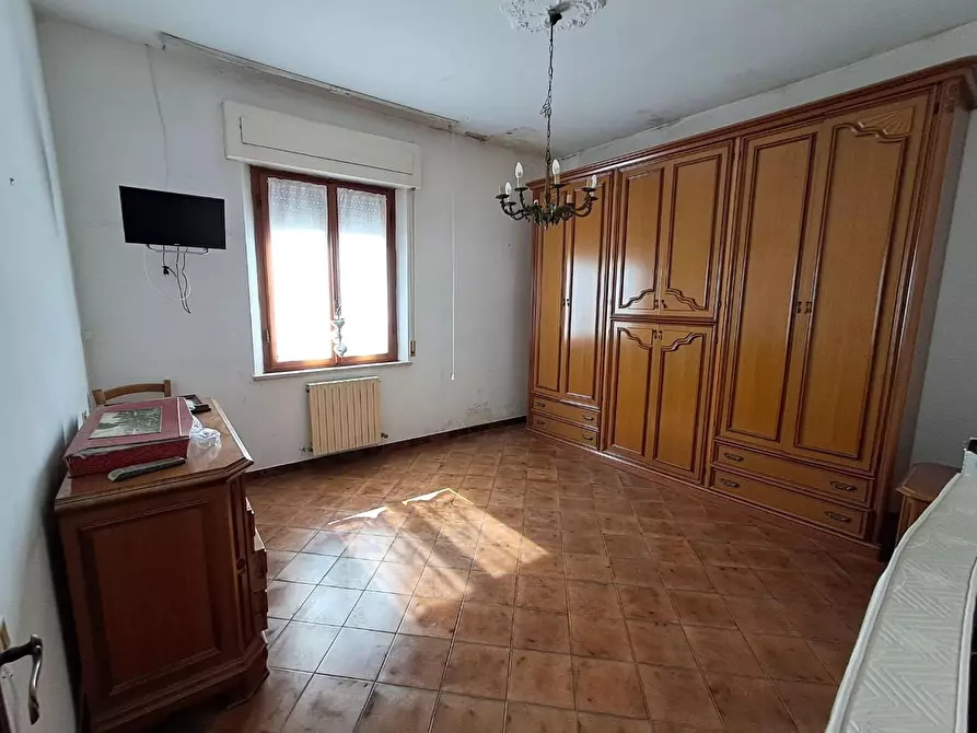 Immagine 8 di Rustico / casale in vendita  a Crespina Lorenzana