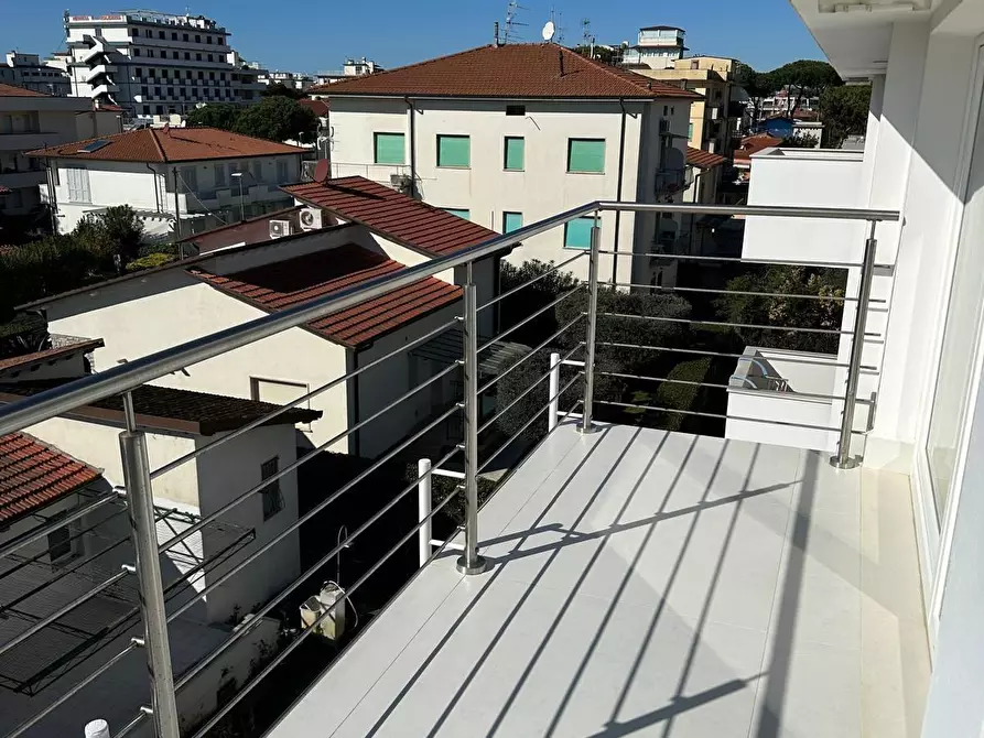 Immagine 20 di Appartamento in vendita  a Camaiore