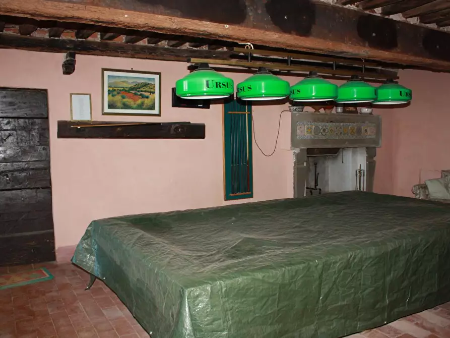 Immagine 17 di Villa in vendita  a Lucca